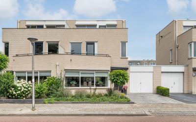 Dreessingel 77