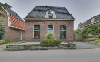 Dorpsstraat 9