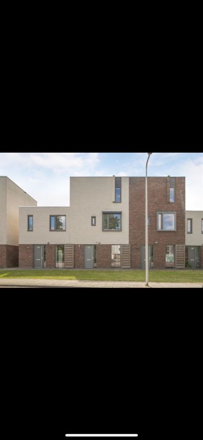 Händellaan 52