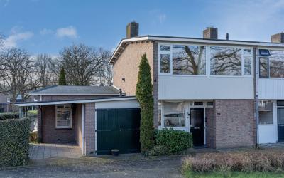 Spoorstraat 19