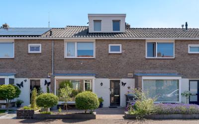 van Heecker. 7