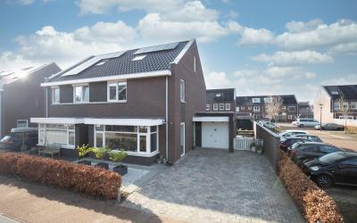 Lakensnijde. 65