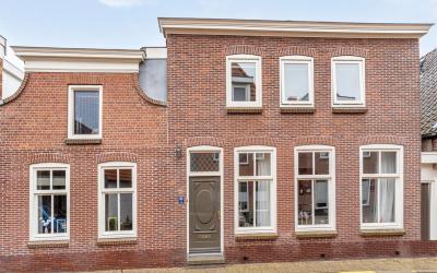 Buitenkwart. 63