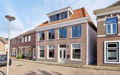 De Nieuwesl. 62