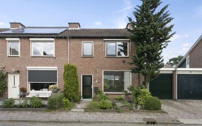 Seringweg 27