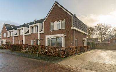 Spoekeboomp. 27