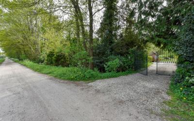 Beekweg 75