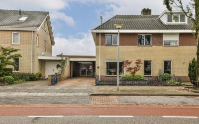 Veldbloemen. 32