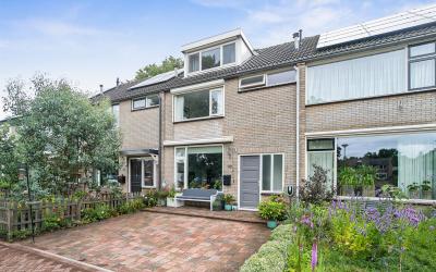 Hanzestraat 42