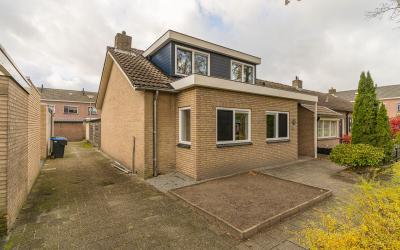 Bazaltstraat 30