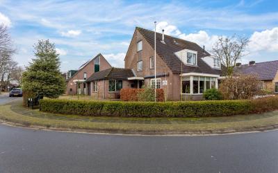 Doornenkamp 23