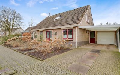 Middenweg 50