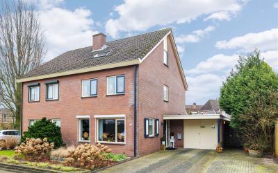 Vorsterhof 75