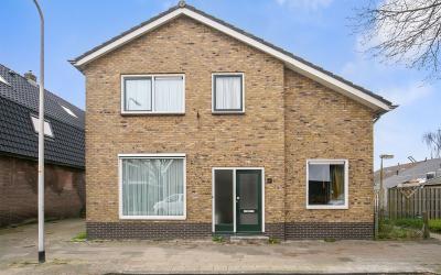 Dorpsstraat 93