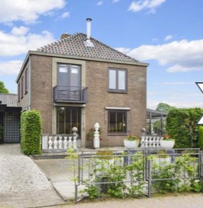 Dorpsstraat 19