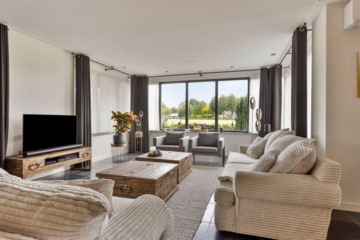 Vrijstaande woning te koop: Koerbergseweg 2, Heerde