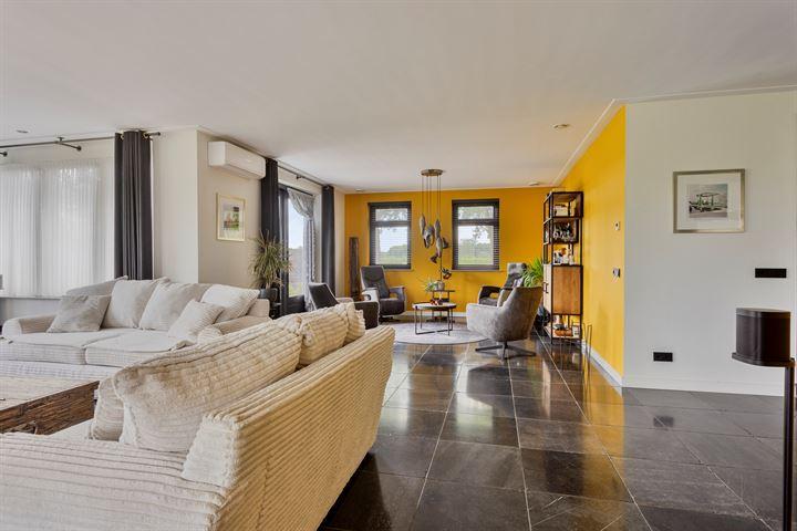 Vrijstaande woning te koop: Koerbergseweg 2, Heerde