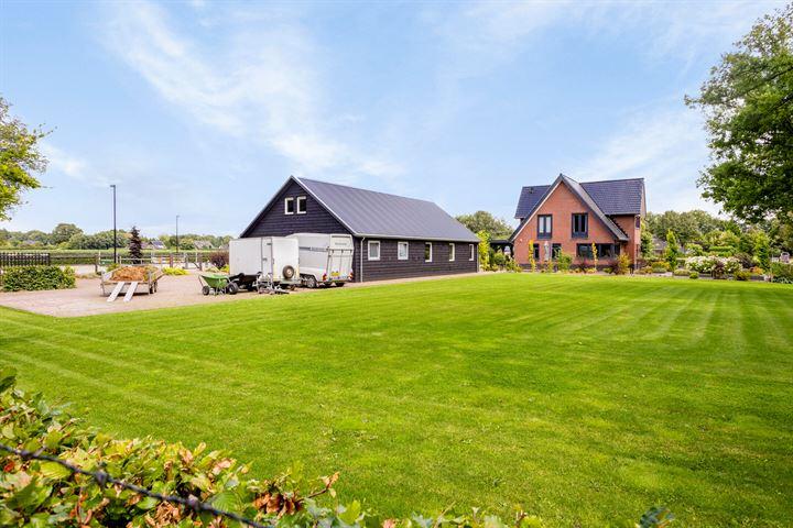 Vrijstaande woning te koop: Koerbergseweg 2, Heerde