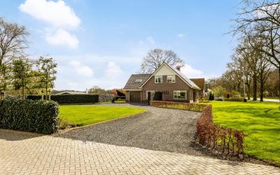 Kanaaldijk 11