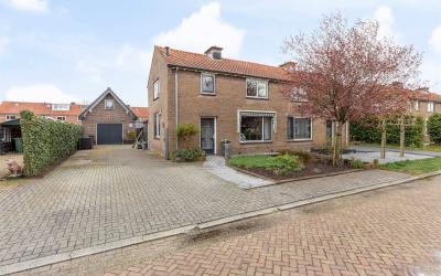 Dominee van. 5