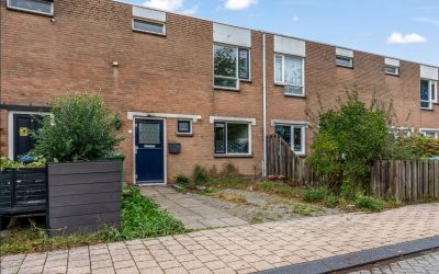 Oostzeestra. 53