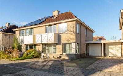 Merwede 27