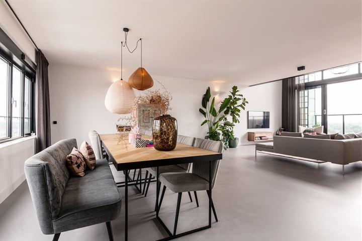 Appartement te koop: Zilverparkkade 53, Lelystad