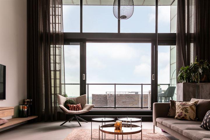 Appartement te koop: Zilverparkkade 53, Lelystad