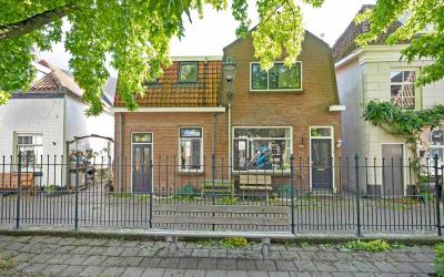 Buiten Hofs. 61