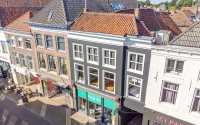 Morrensteeg 1-02