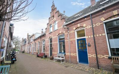 Valkstraat 8