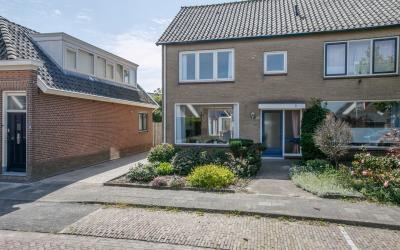 Sint Nicola. 60