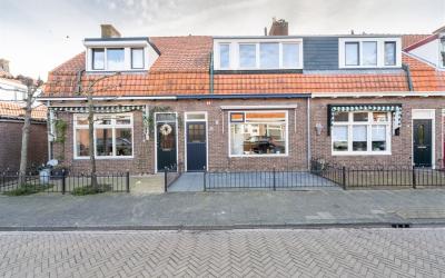 Prins Bernhardstraat 19
