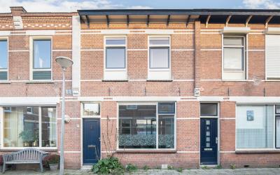 Kloosterstraat 27