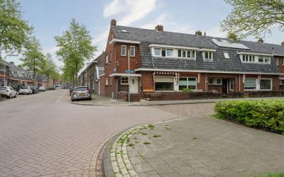 Bovensingel 90
