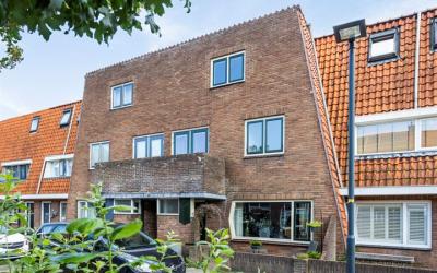 van Hasseltstraat 18