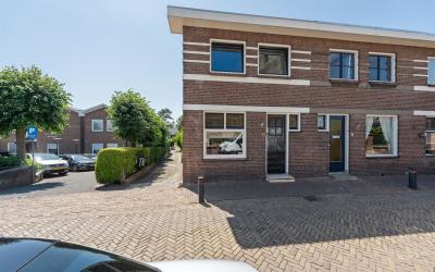 Dorpsweg 42