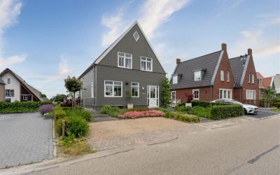 Buitenwaard. 12