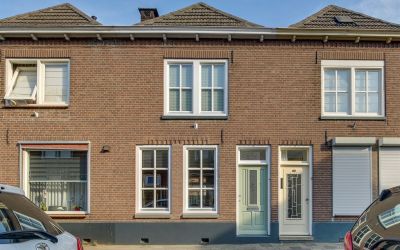 Nieuwstraat 25
