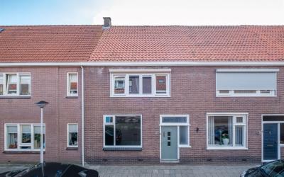 Klaas Benni. 9