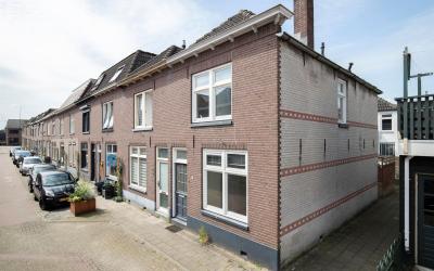 Klaas Benni. 22