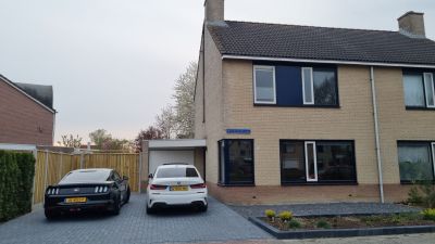 Nieuwlanden. 28