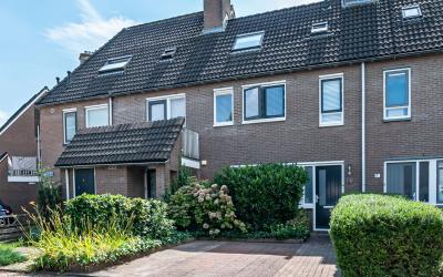 Warderhof 60