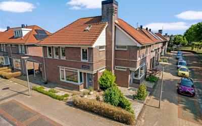 Willem Lode. 38