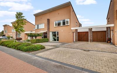 Rentmeester 8
