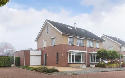 Berg en Bos 32