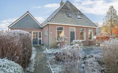 Dorpsstraat 46