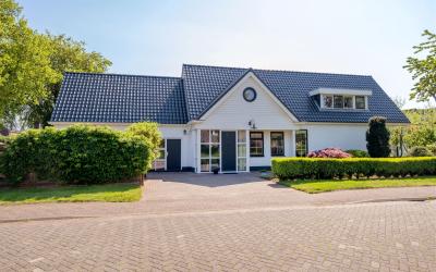 Hoofdweg-Bo. 9