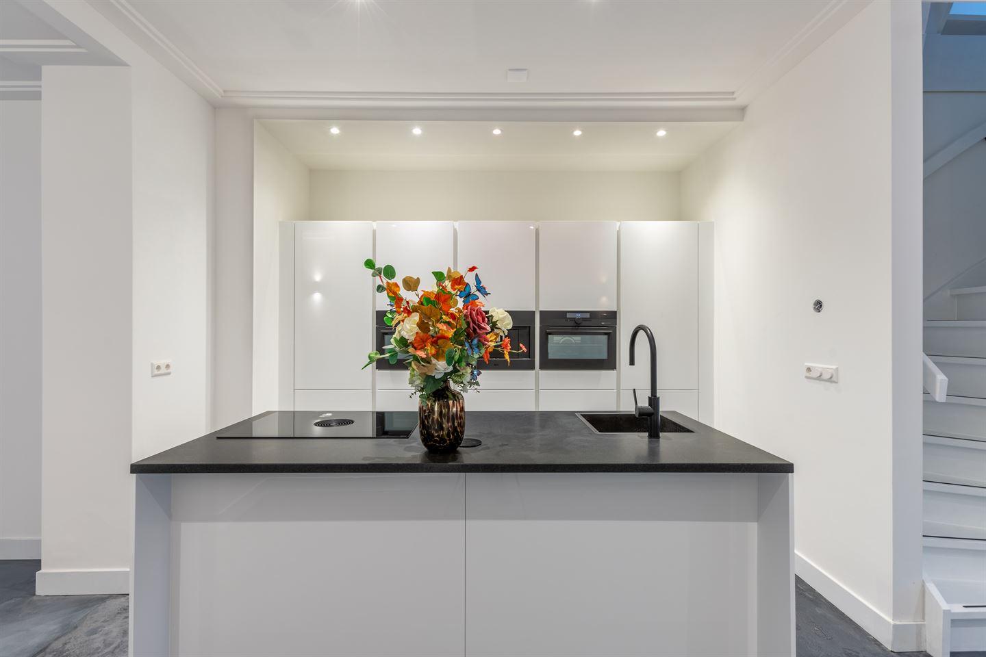 Tussenwoning te koop: Herenwal 58, Heerenveen
