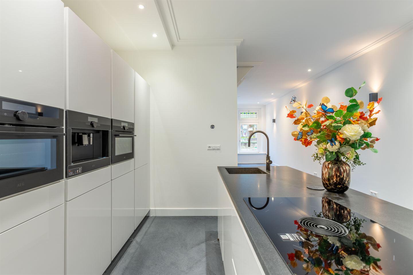 Tussenwoning te koop: Herenwal 58, Heerenveen